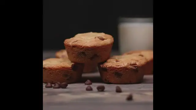 Video thumbnail for Cookie Muffins