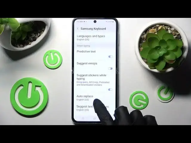 'Video thumbnail for How to Enter Text Correction Options on Samsung Galaxy Z Flip4 - Manage Typing Options'