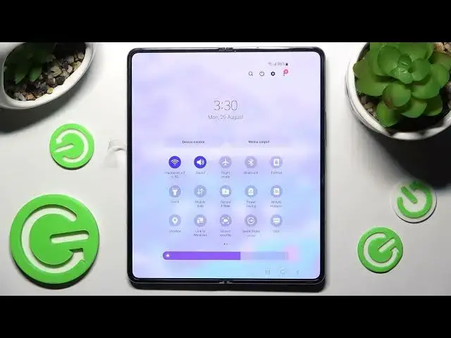 'Video thumbnail for How to Manage Auto Screen Rotation in SAMSUNG Galaxy Z Fold 4 – Turn Screen'