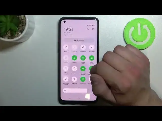 'Video thumbnail for How to Enable / Disable Airplane Mode on OPPO Find X5 Pro'