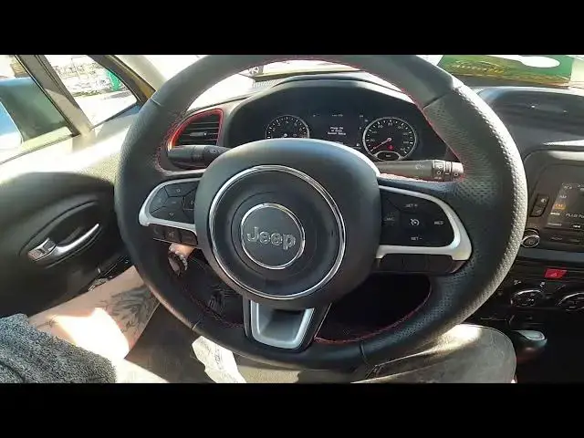 'Video thumbnail for How to Automatically Lock and Unlock Side Windows in Jeep Renegade ( 2014 - now )'