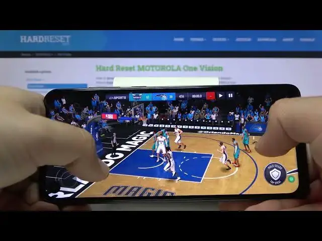 Video thumbnail for NBA Mobile Gameplay on MOTOROLA One Vision – Performance Test