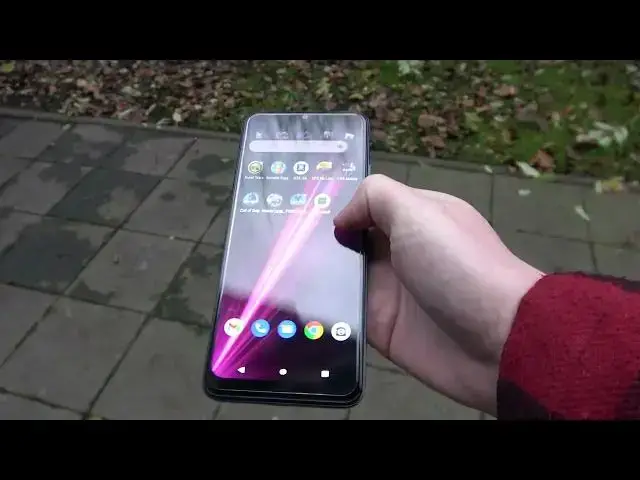 Video thumbnail for T-MOBILE Revvl 6 5G - Outside Display Brightness Test
