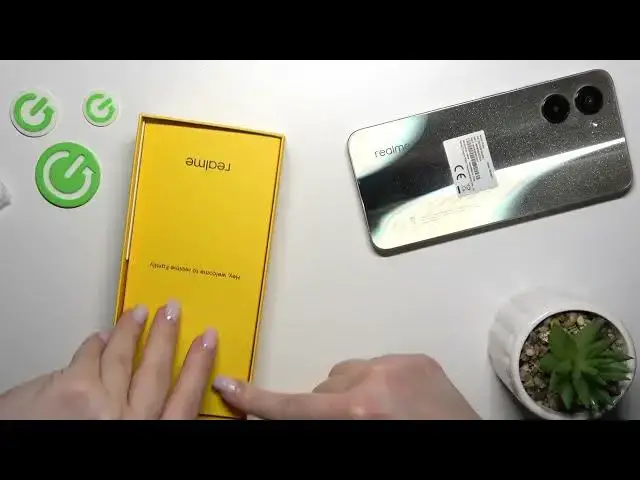 'Video thumbnail for Realme C33 - Does It Comes With Charger'