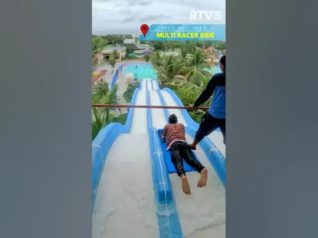 Video thumbnail for MAT RACER 😱 Water Slide at📍Wet n Joy Shirdi #shorts #waterpark #trending