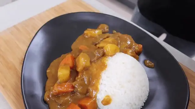 'Video thumbnail for How to Make FANCY Korean Curry Rice_ Recipe_(720P_HD)'