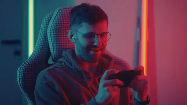 Video thumbnail for Hero Wars vs. Raid: Shadow Legends: Which RPG is Better?