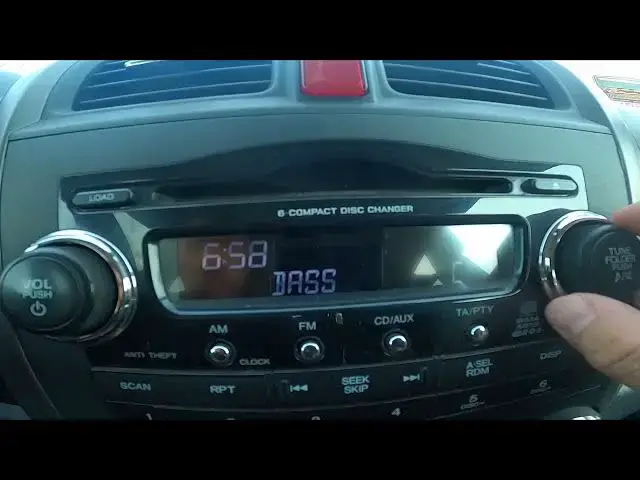 'Video thumbnail for How to Enter and Manage Radio Equalizer in Honda CR-V III ( 2006 – 2012 )'