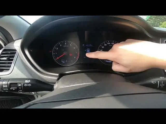 'Video thumbnail for How to Check Car Status in Hyundai I20 II ( 2012 – 2020 ) - Find Trip Info'