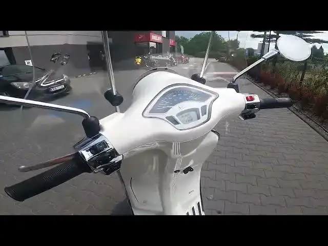 Video thumbnail for Where is Interior Fuse Box in Vespa Primavera ( 2017 - now ) - Find Interior Fuse Box