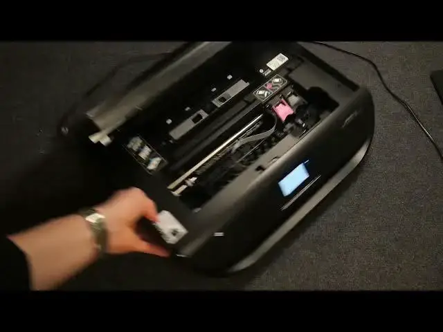 Video thumbnail for How to remove jammed paper from HP Envy 4523 / How to fix jammed paper on HP Envy 4523
