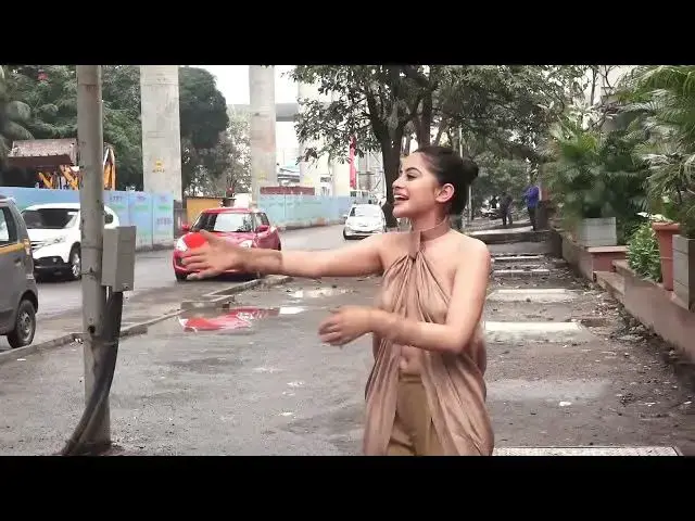 Video thumbnail for Urfi Javed Talks About Bigg Boss