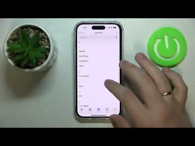 Video thumbnail for How to Delete Contacts on the iPhone 14 Series Device - Plus / Pro / Pro Max