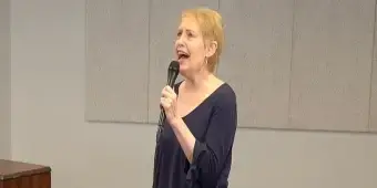 'Video thumbnail for Exclusive: Liz Callaway Previews 4 Songs from Her Stephen Schwartz Show'