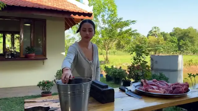 'Video thumbnail for How to cook fresh vegetable with egg boiled and stir-fry recipe - Amazing video (720p 30fps)'
