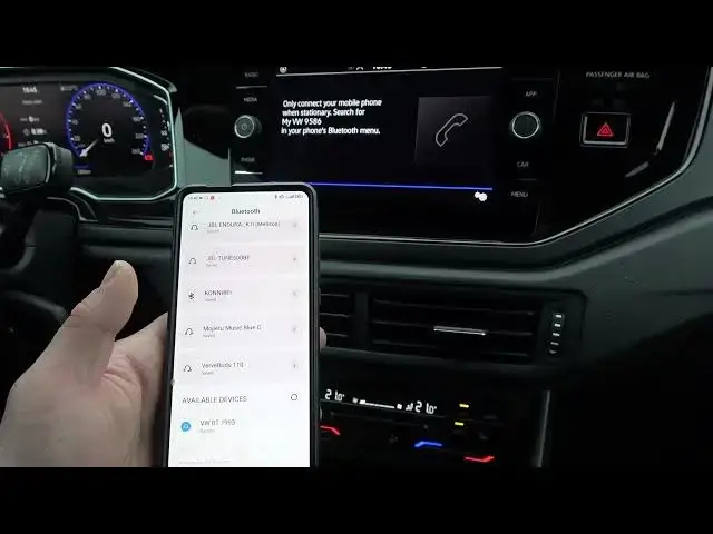 Video thumbnail for How to Pair Smartphone with System via Bluetooth in Volkswagen Polo VI (2021 - ...)