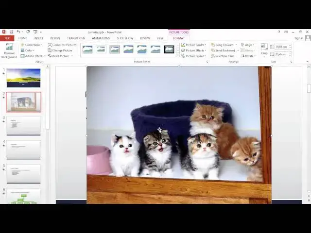 Video thumbnail for Cách chèn ảnh trong file Powerpoint