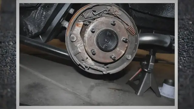 Video thumbnail for Conversion de frein à tambour en frein à disque : 3 étapes simples !