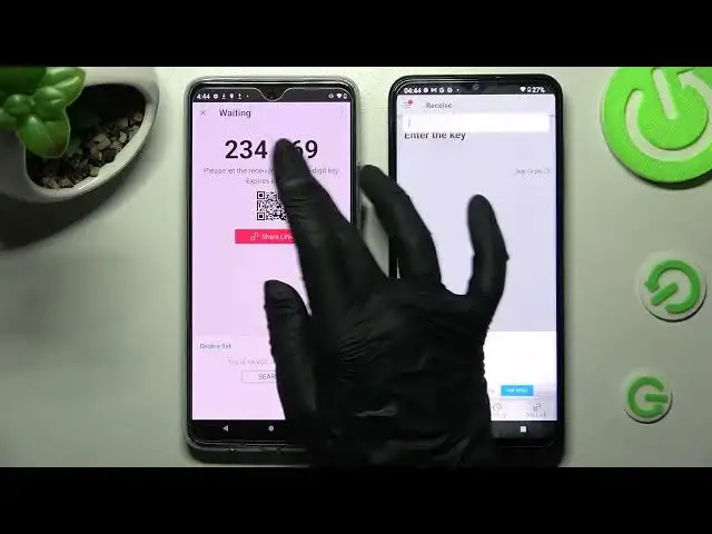 Video thumbnail for Transfer files from Motorola Device to Nokia G60? - Use Send Anywhere