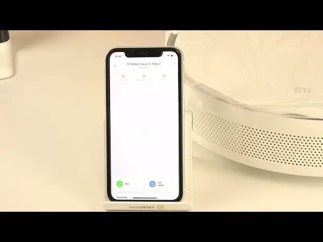 Video thumbnail for The Robot That Does the Cleaning For You - How to Start Cleaning on Xiaomi Mi Vacuum Mop Robot 2