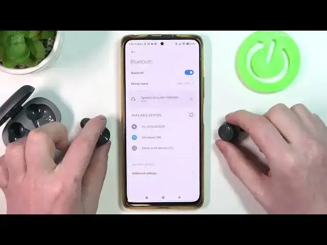 Video thumbnail for How to Pair Motorola Vervebuds 200 with Android Smartphone / Connect Your Earbuds to Android Device