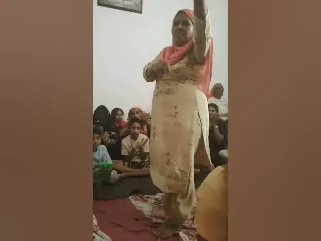 Video thumbnail for नाचो तो नाचो 🦸💯 ईसा गदर मस्त होकर नाचो#happy_lokgeet #viral #डांस #हरियाणवी #shortvideo