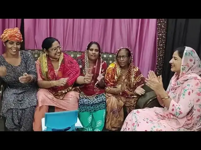 Video thumbnail for बहू ने बताई घर की बात 😂सुसरा नंबरदार #happy_lokgeet #viral  #जकड़ी#हरयाणवीलोकगीत