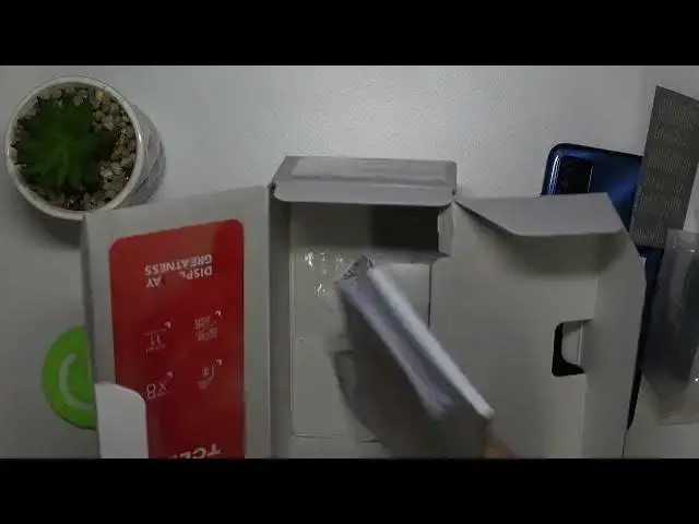 Video thumbnail for Does TCL 205 Comes with Protective Case?