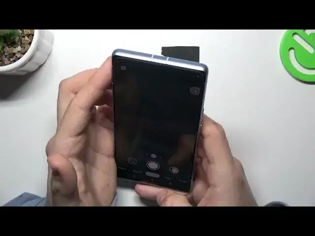 Video thumbnail for How to Take Live Photos on Google Pixel 7A?