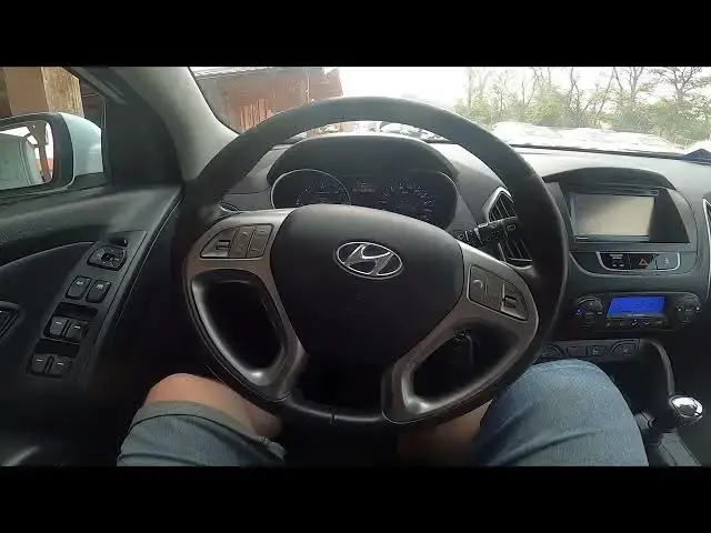 Video thumbnail for How to Close and Open Side Rearview Mirrors in Hyundai ix35 ( 2010 – 2015 )