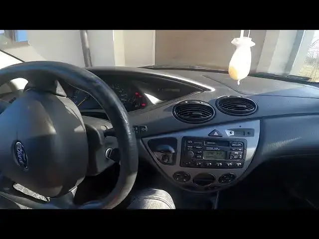 'Video thumbnail for How to Enable or Disable Rear Windshield Blowing in Ford Focus MK1 ( 1998 – 2005 ) - Rear Heating'