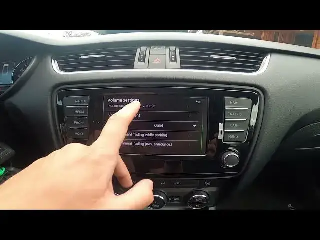 'Video thumbnail for How to Find and Manage Sound Settings in Skoda Octavia III (2013–2020) - Customize Sound Settings'