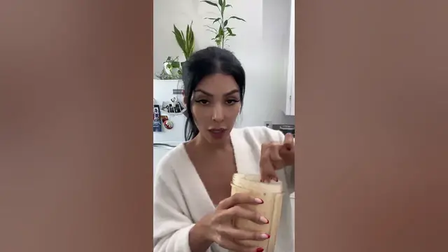 'Video thumbnail for Banana Oatmeal Smoothie'