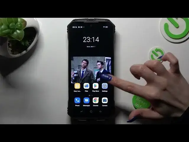 'Video thumbnail for How to Download and Apply iOS Launcher on DOOGEE V MAX – Launcher iOS App'