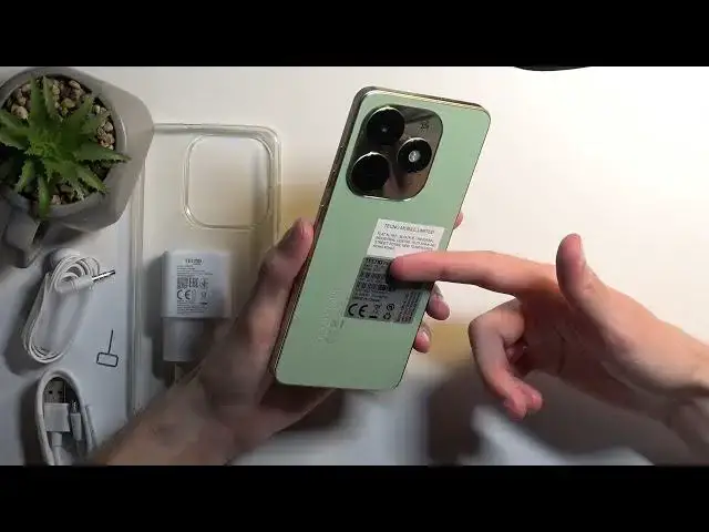 Video thumbnail for Unboxing Tecno Spark 20C: Discovering New Device!