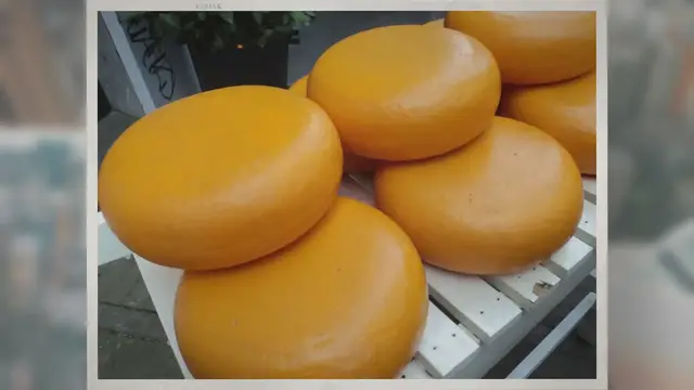 Video thumbnail for Does Cheddar Cheese Have Carbs?