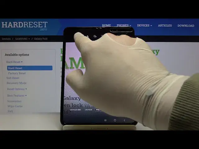 Video thumbnail for How to Turn on QR Codes Scanner in SAMSUNG Galaxy Fold – QR Camera Option