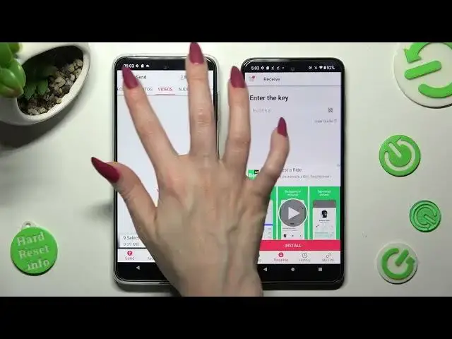 Video thumbnail for How to Transfer files from an Android Device to Motorola Moto G13 – Install Send Anywhere