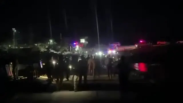 Video thumbnail for غرق عبارة تقل 35 شخصاً ومعظم المفقودين من الأطفال والنساء في دير الزور