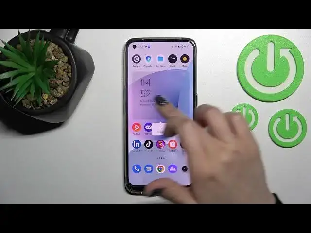 'Video thumbnail for How to Add and Remove Home Screen Widgets on REALME 9'