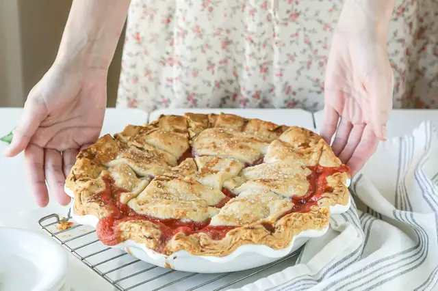 Video thumbnail for Strawberry Rhubarb Pie