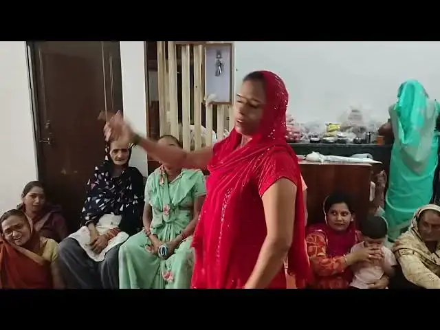 Video thumbnail for मेरी सासू बूझ बात के कारण गई थी सत्संग में #happy_lokgeet #viral #डांस #गुरु