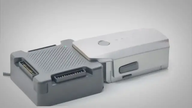 Video thumbnail for (FIXED) DJI Mavic Pro Battery Not Charging Or Working (Why, How to Fix)