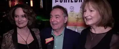 Video thumbnail for Hangin' with the Company of THE CHILDREN on Opening Night!