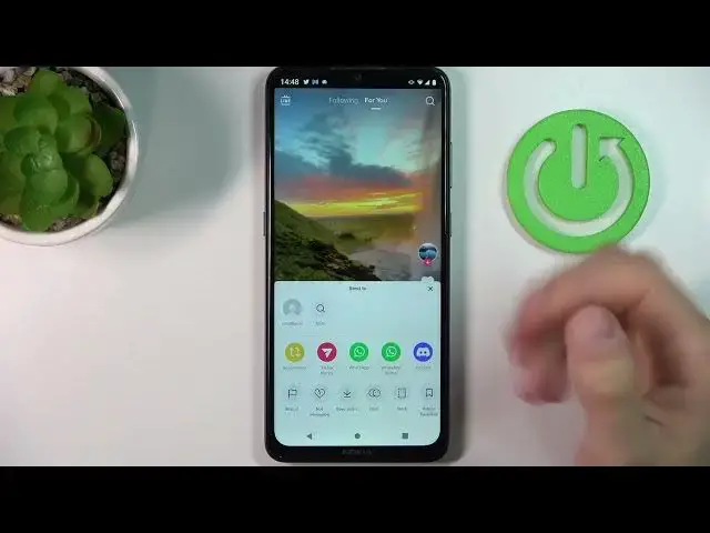 Video thumbnail for How to make a repost on TikTok | Sharing videos with other users on TikTok