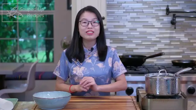 'Video thumbnail for Chinese Sizzling Rice Soup Recipe (海鲜锅巴) (720p 60fps)'