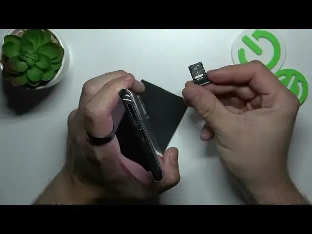 Video thumbnail for ZTE Axon 30 Does Have SD Card Slot