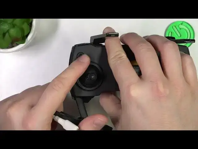 Video thumbnail for How to Charge DJI Mavic Mini Controller?