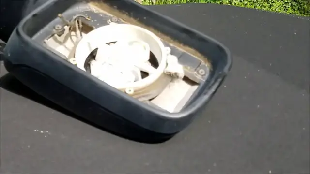 Video thumbnail for Side Mirror Glass Replacement BMW E36