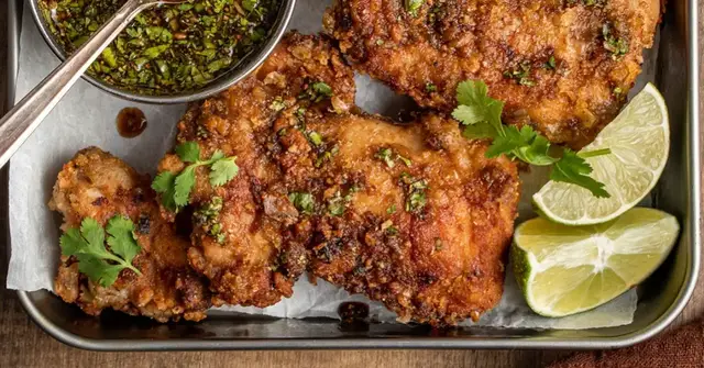 'Video thumbnail for Crispy Asian fried chicken with chili sauce'